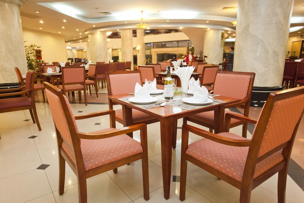 โรงเรียนเอเชียนฮาลอง Hotel ภายนอก รูปภาพ